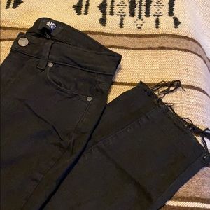 Paige Demin skinny jeans. 28.